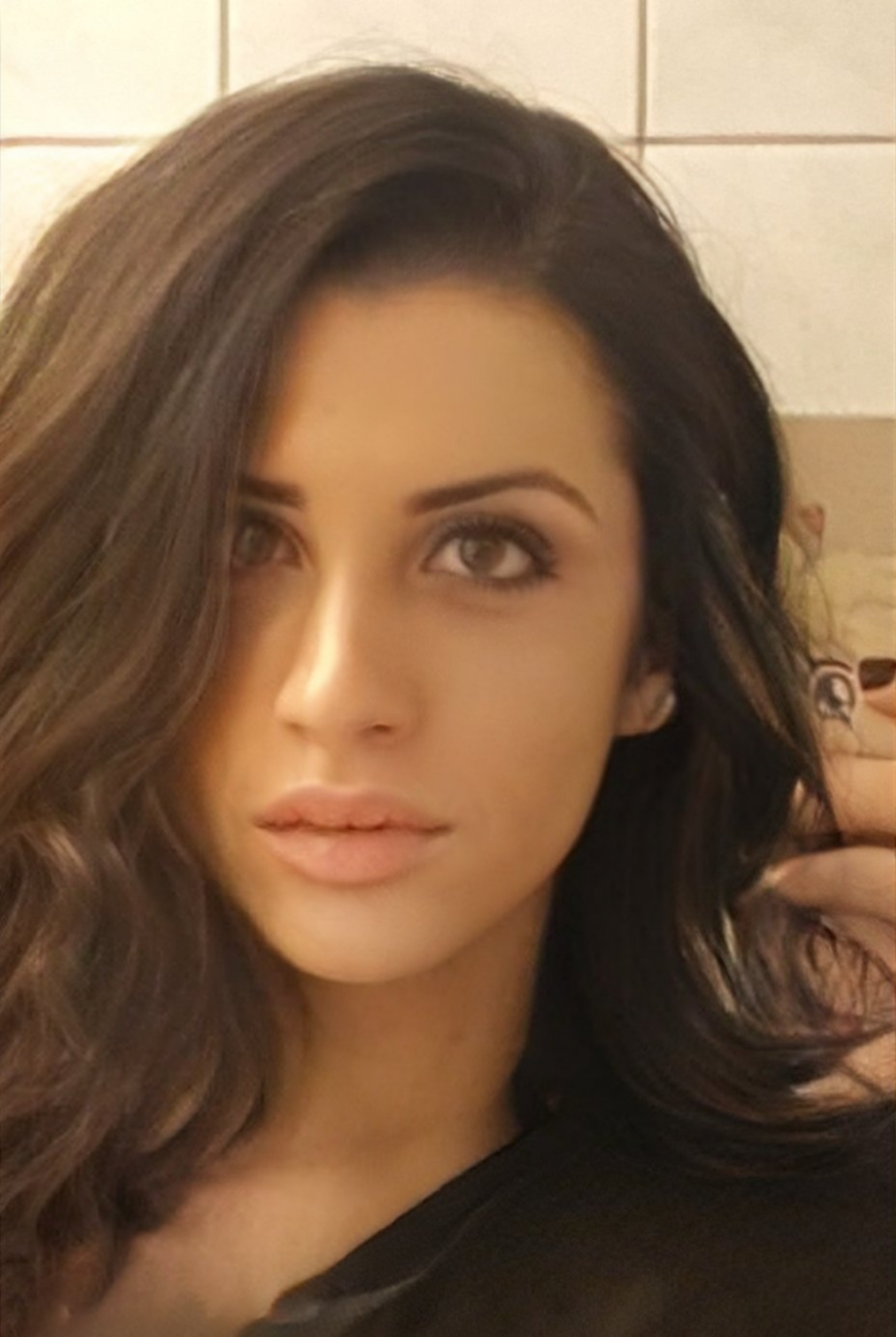FaceApp 1646902531096