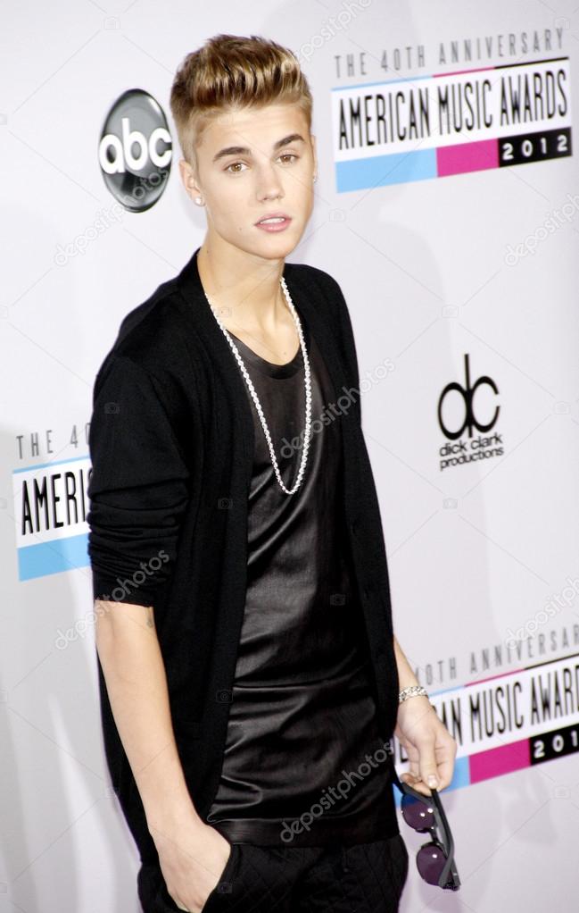 2784774 depositphotos 87623234 stock photo singer justin bieber