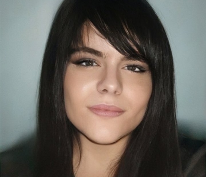 Screenshot 20220228 005830 FaceApp