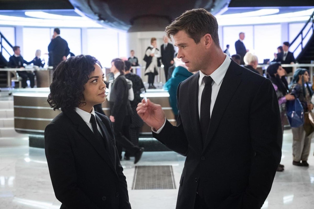Tessa thompson hemsworth men in black