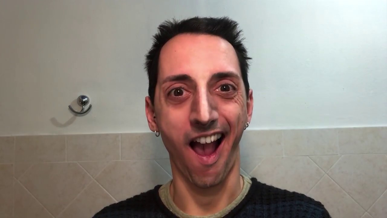 1647369678879