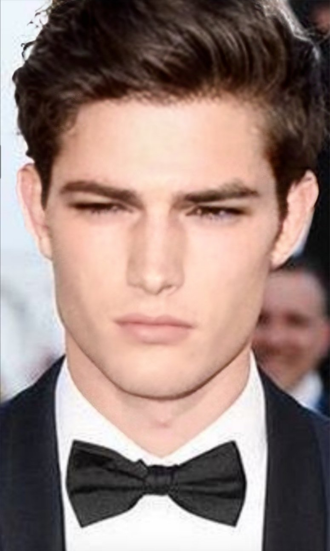 FaceApp 1647737263838