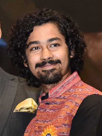 Riddhi sen