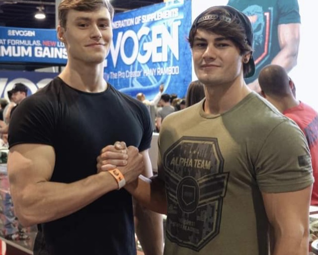 2707725 86DD0C4D 2122 4219 AFA5 ABD6FE78285A