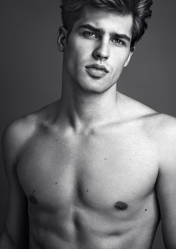 765B5B61 A62C 4BD9 999C 1172F97D10BF