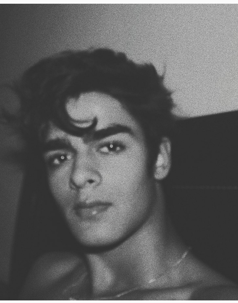 C0D4588D F885 441B BFD5 6757167E58E2