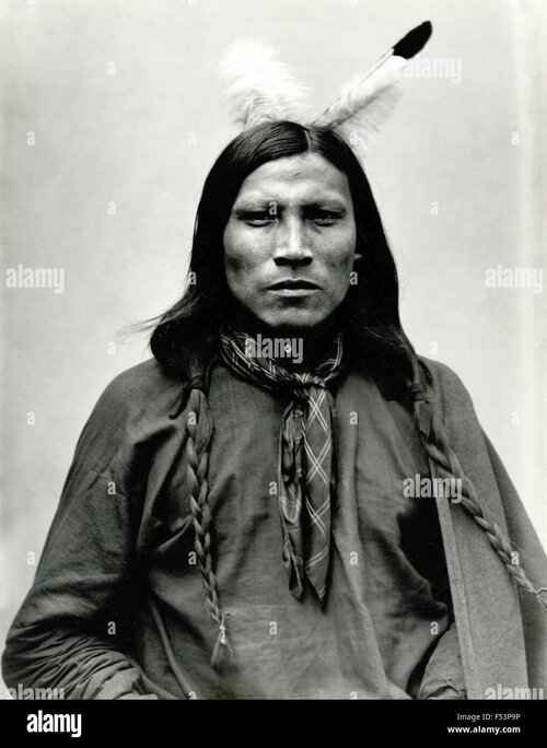 portrat-von-indianischen-krieger-roten-stift-usa-f53p9p.jpg