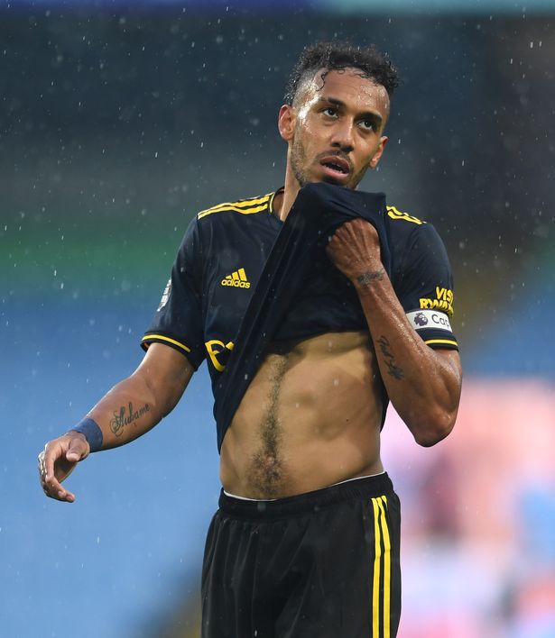 2 GettyImages 1250328978