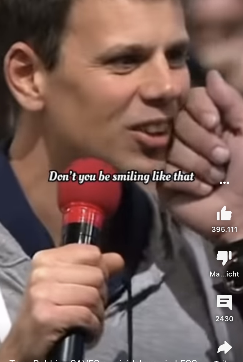 11F45AE2 8CE6 4957 8F29 7EC203595523