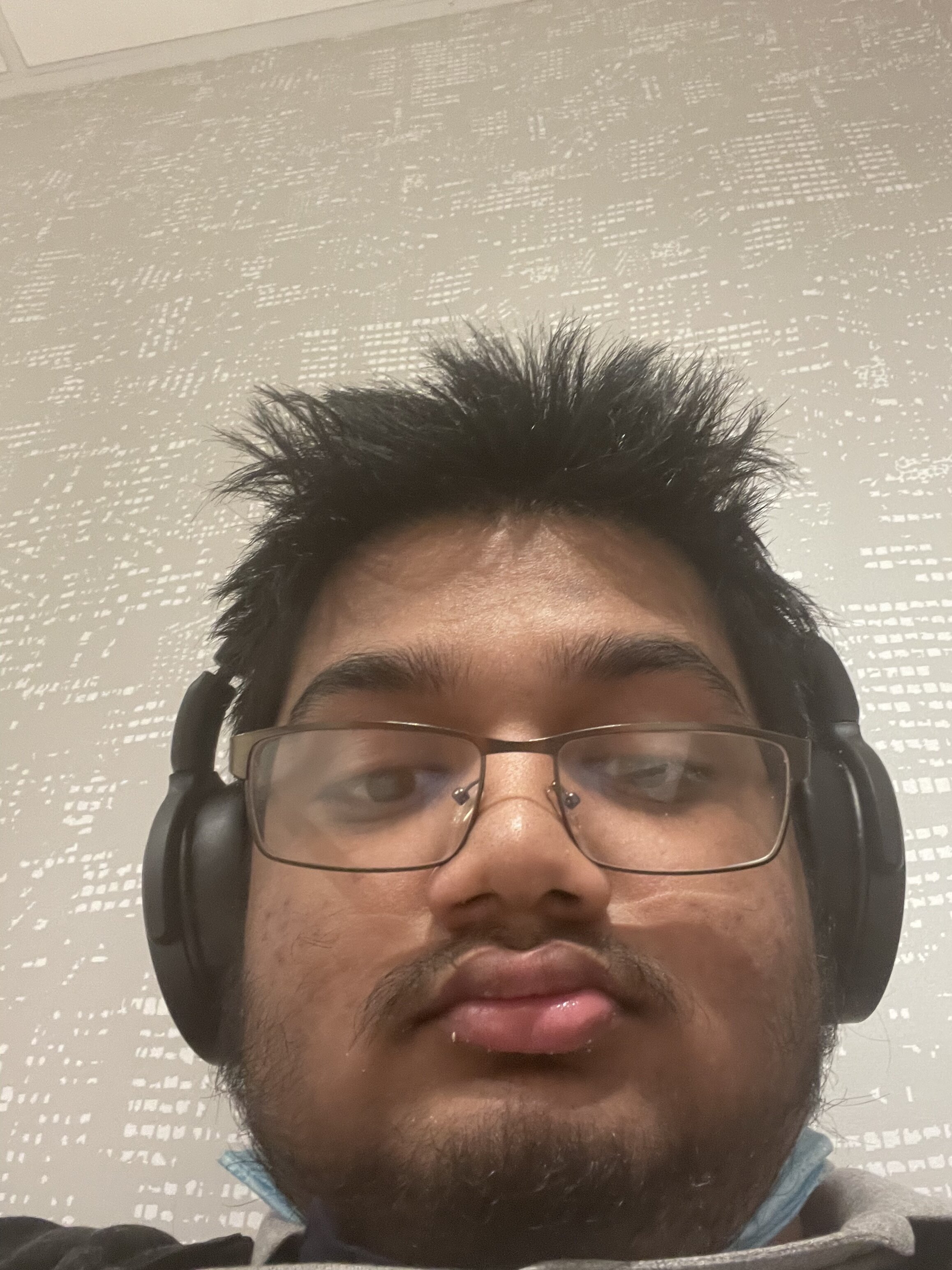 B906F045 3218 4D9F 9F65 5464A707ED37