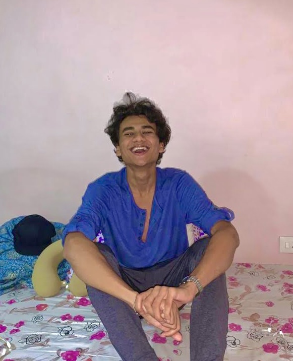 90BBFD12 E2A1 410F 8B67 9EB727E77AFF