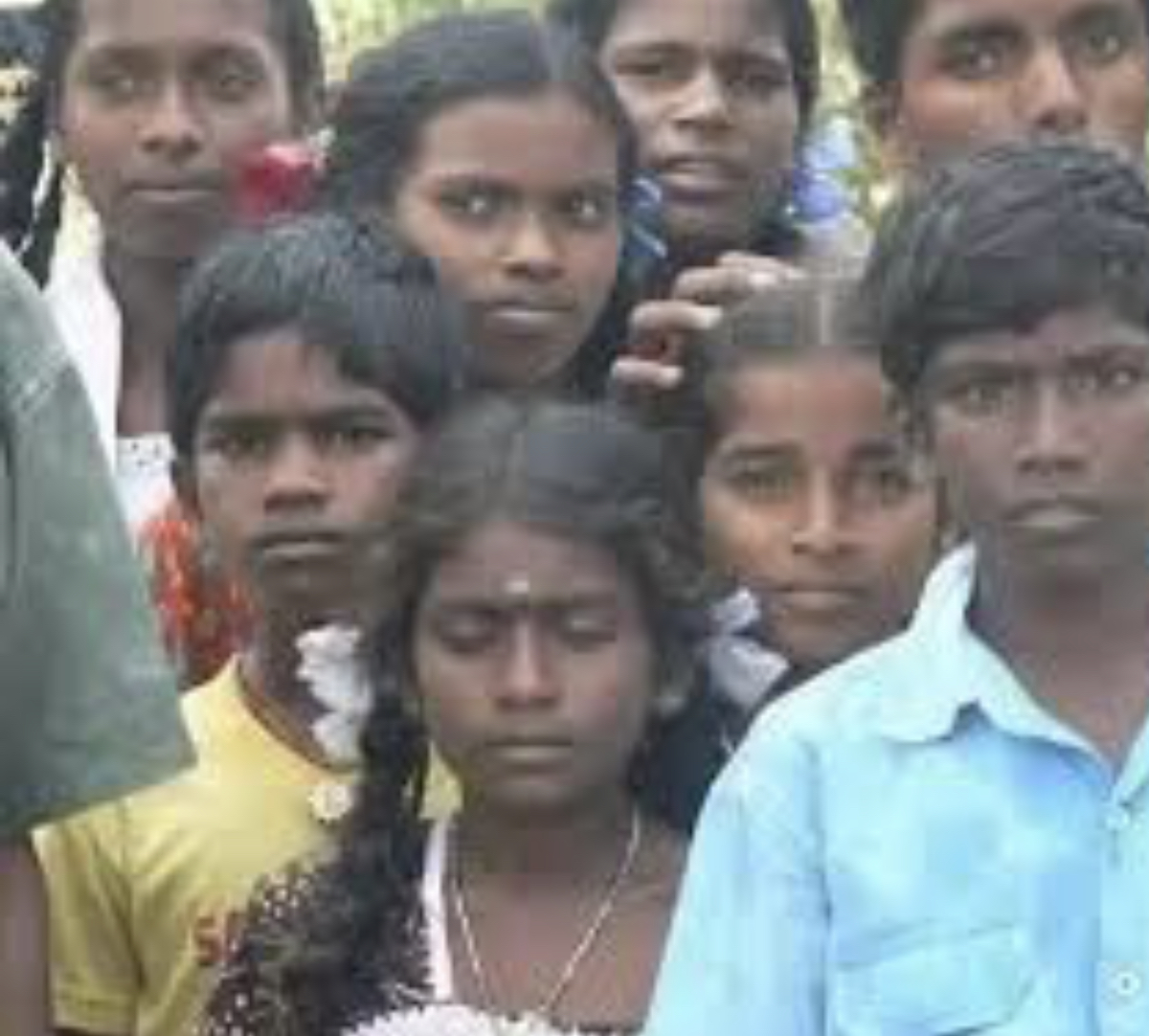 06C42538 B7A6 470D 9C2F 7335916CD170