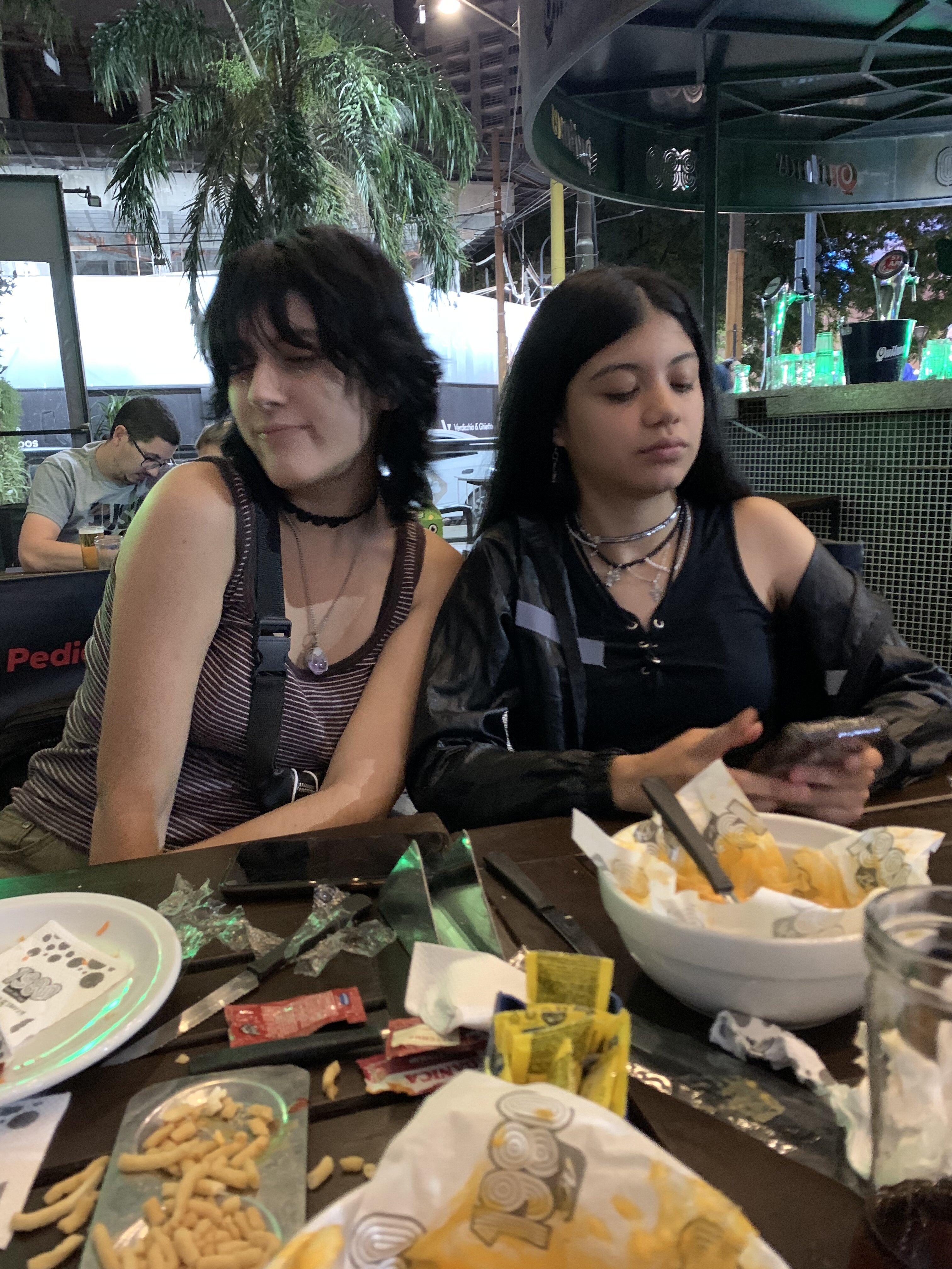 6826FFDB 0471 4640 8B60 735979172462