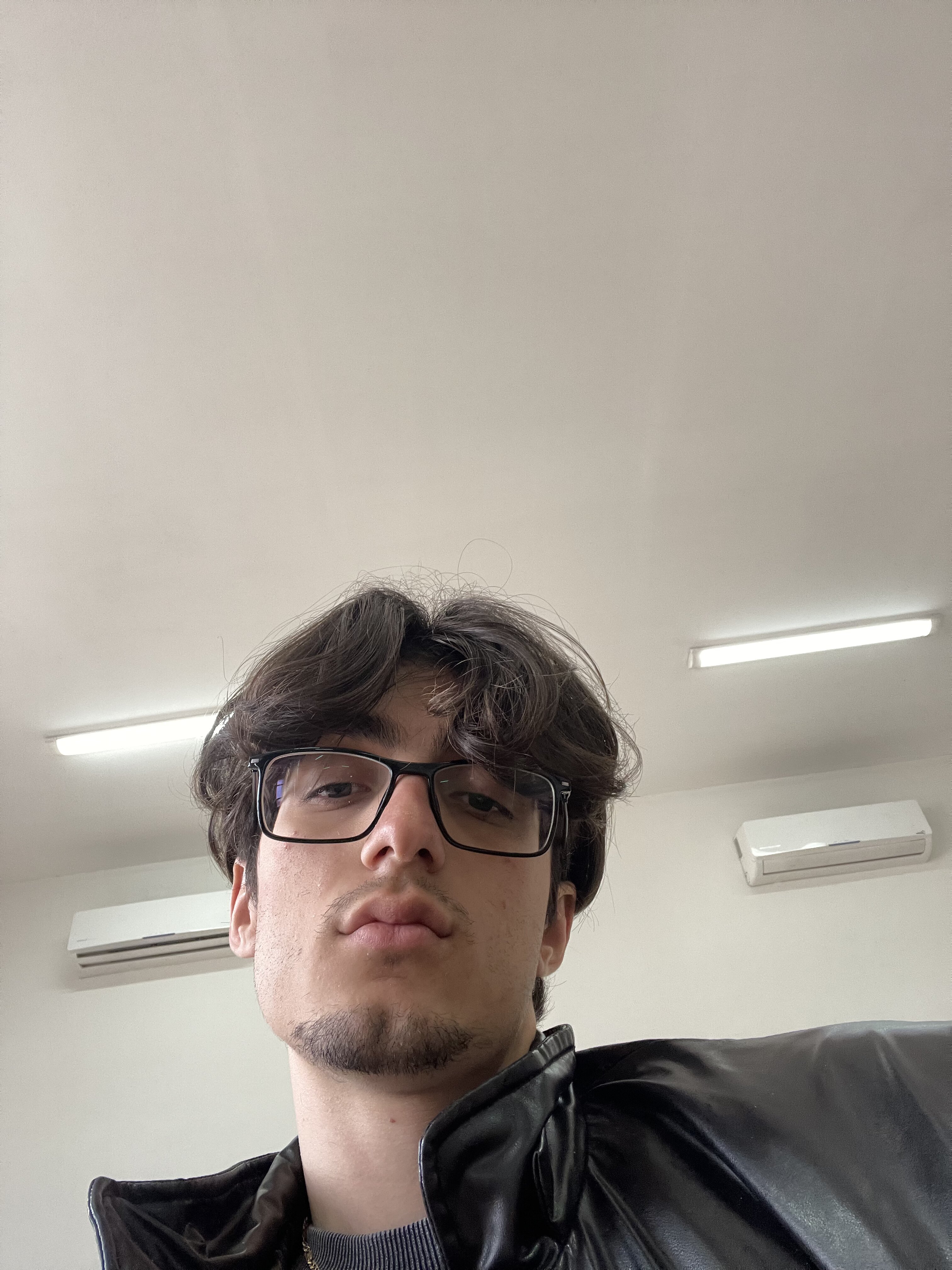 7B0C05D4 1387 4EFD B44A 26298827E6E5