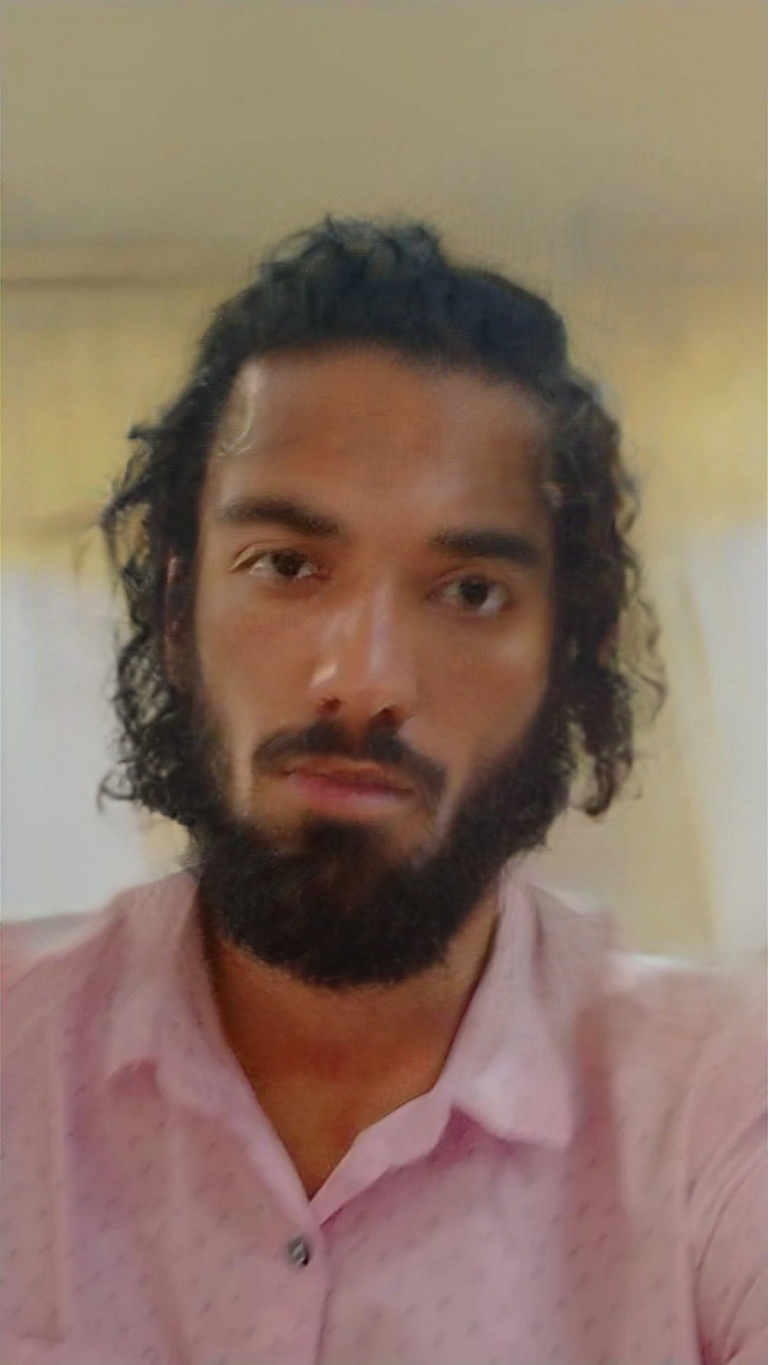 FaceApp 1650632208071
