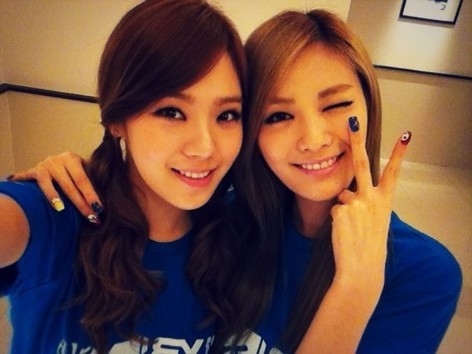 Lizzy twitter