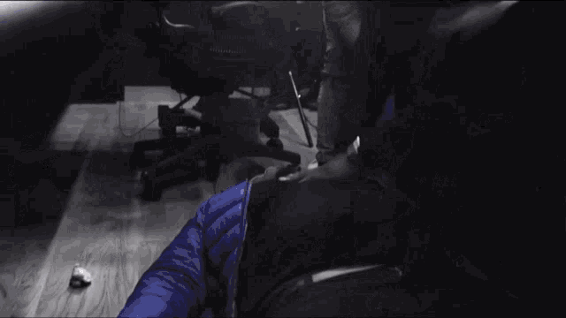 DCD53BC5-C440-43A1-86D1-725609328877.gif