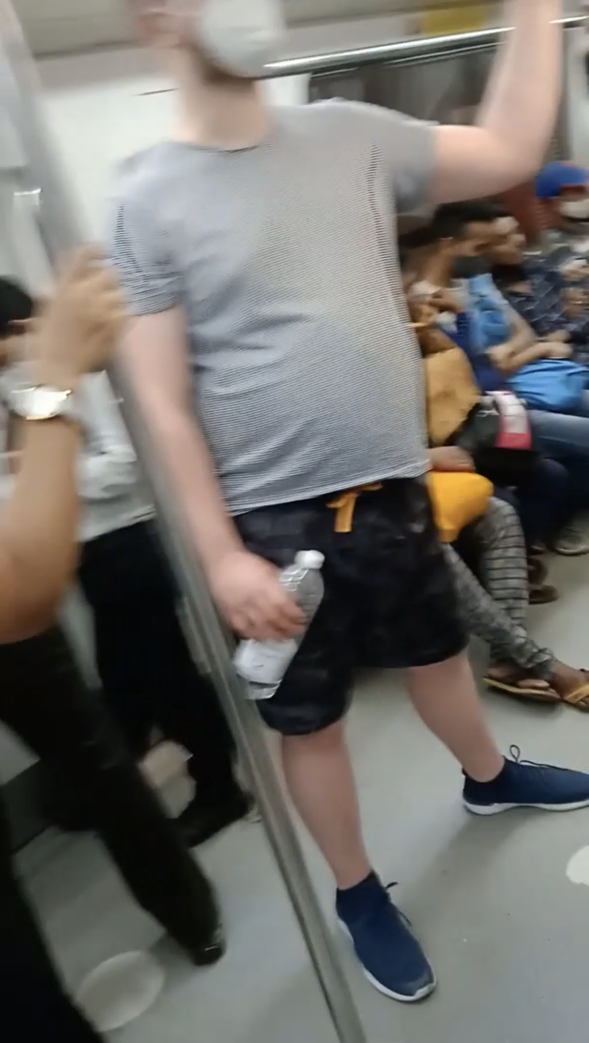 305B5A67 6393 4E03 947E 90C2D2316B31