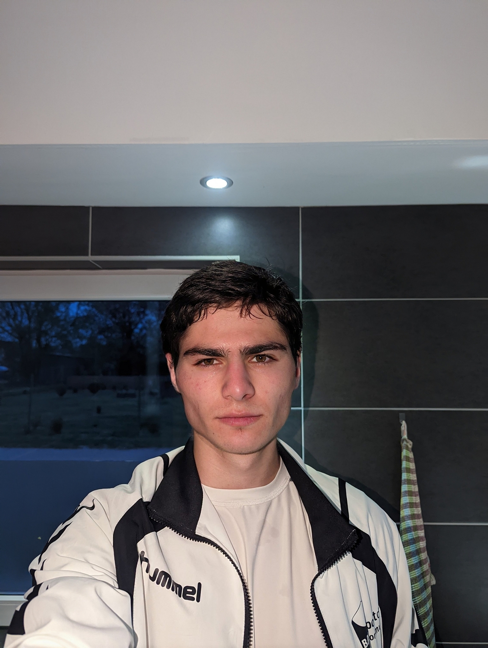 PXL 20220429 125333971 2