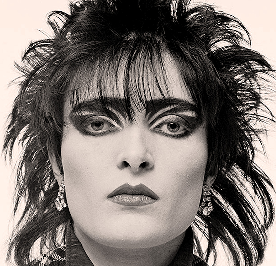 Siouxsie sioux photo fin costello resize 3