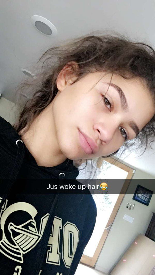 ZendayaNoMakeup2