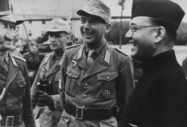 Netaji in jermany3 1452926829