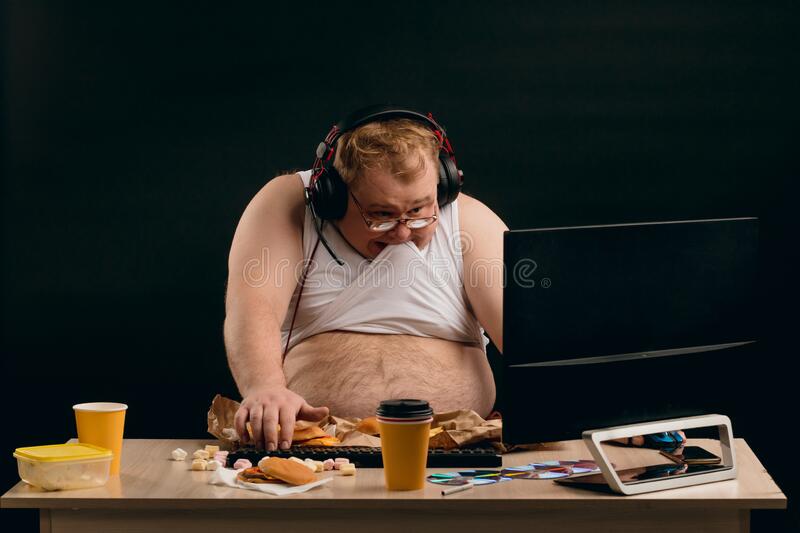 Scared man chatting online close up photo fat has lost game failure concept singlet his teeth 