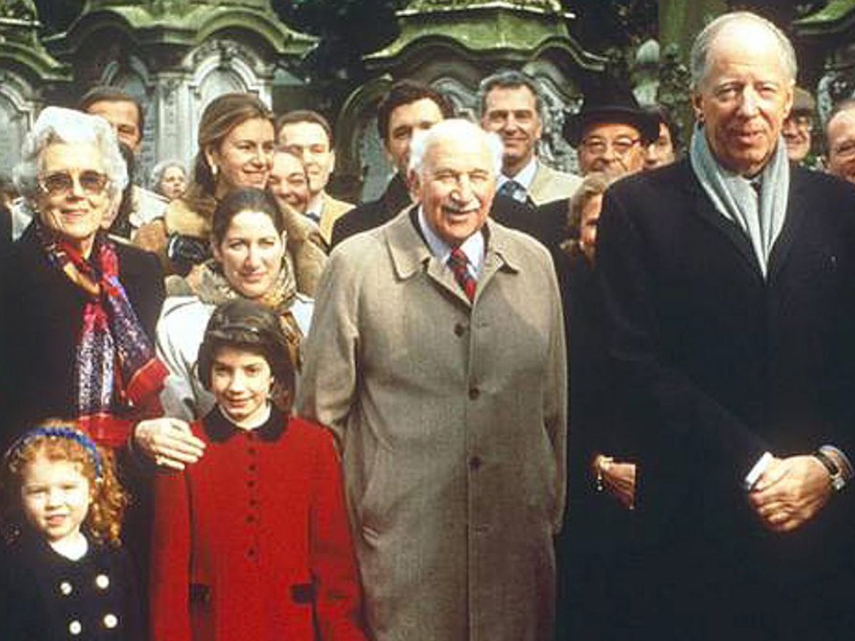 Meet The Rothschilds The Richest Family In History1200 6109069dc7fa9