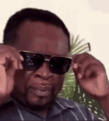 Funny lifting up glasses laugh meme