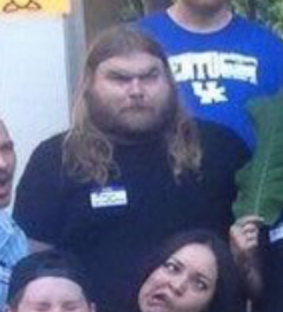 E03EA2A0 600E 4C40 AB97 BDB5C7BBAD51