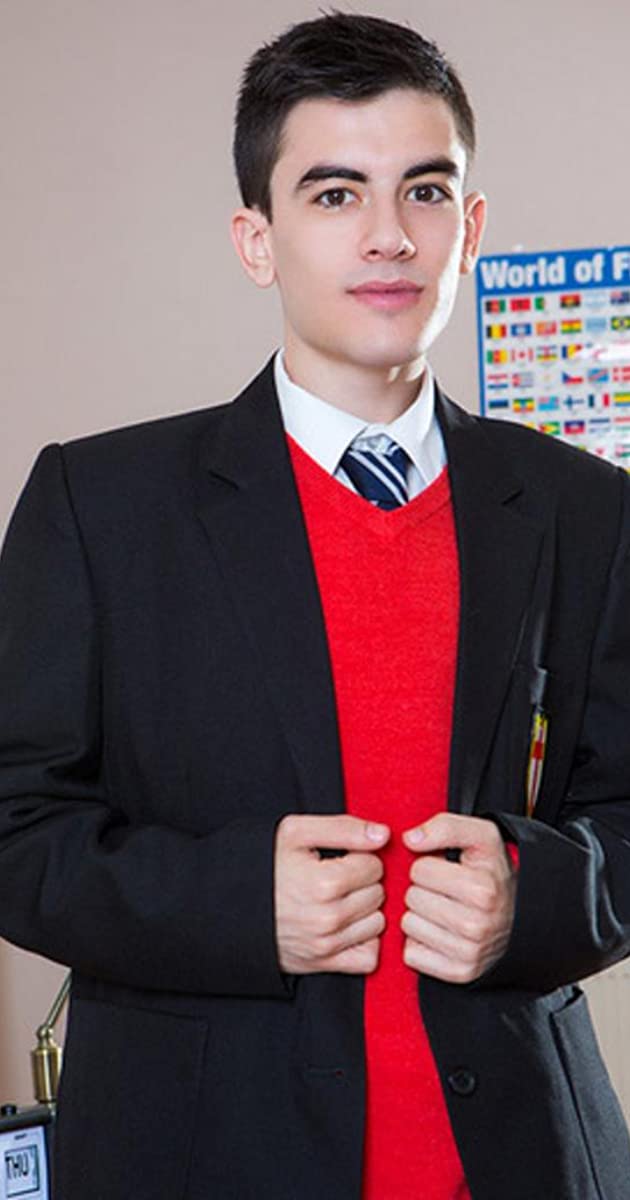 MV5BYTU5ZWJhZDctNGZlOS00NjRjLWFiNGMtNDU0NmIwNTM1Y2ViXkEyXkFqcGdeQXVyNDUzOTQ5MjY V1 UY1200 CR