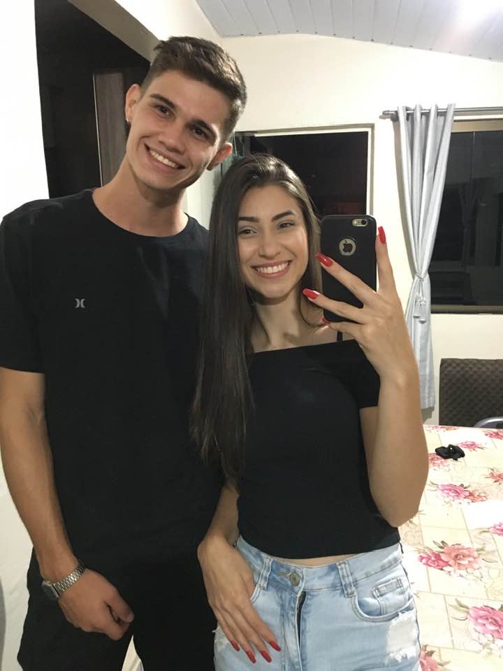 Ailsonegirlfriend