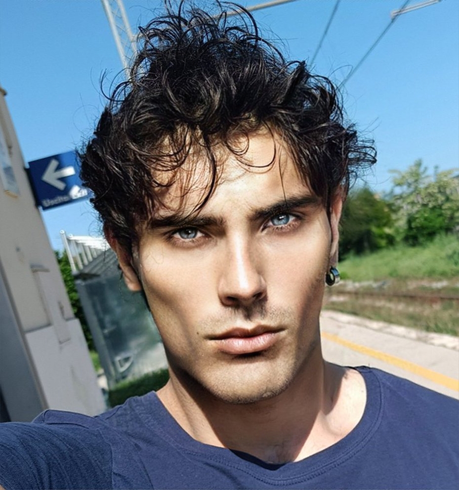 FaceApp 1652483715598