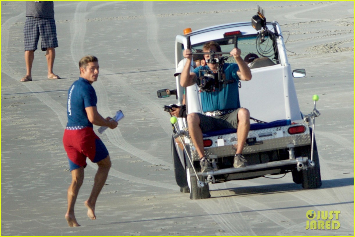 Zac efron alexandra daddario baywatch beach set 14