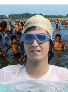 FaceApp 1653830279384