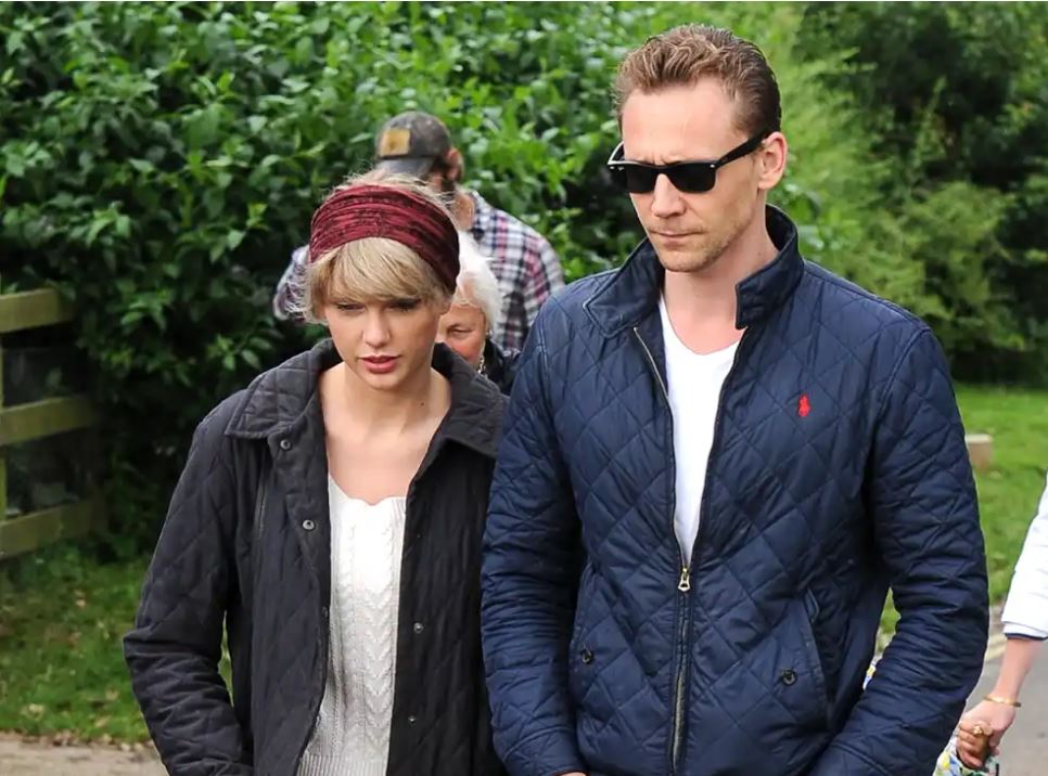 Tom Hiddleston2 Dating History A Timeline of His Famous Exes and Flings Jessica Chastain