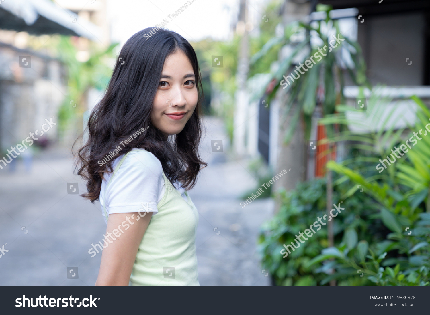 1654430987149