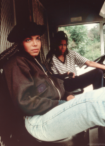 423e98cce4fedc01cae24cfa77bf843a