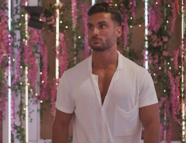 094DCA9C D74A 4D55 80D3 AF6829D2B02A