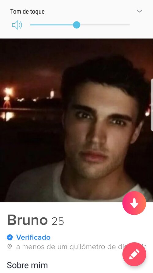 Screenshot_20220603-202320_Tinder.jpg