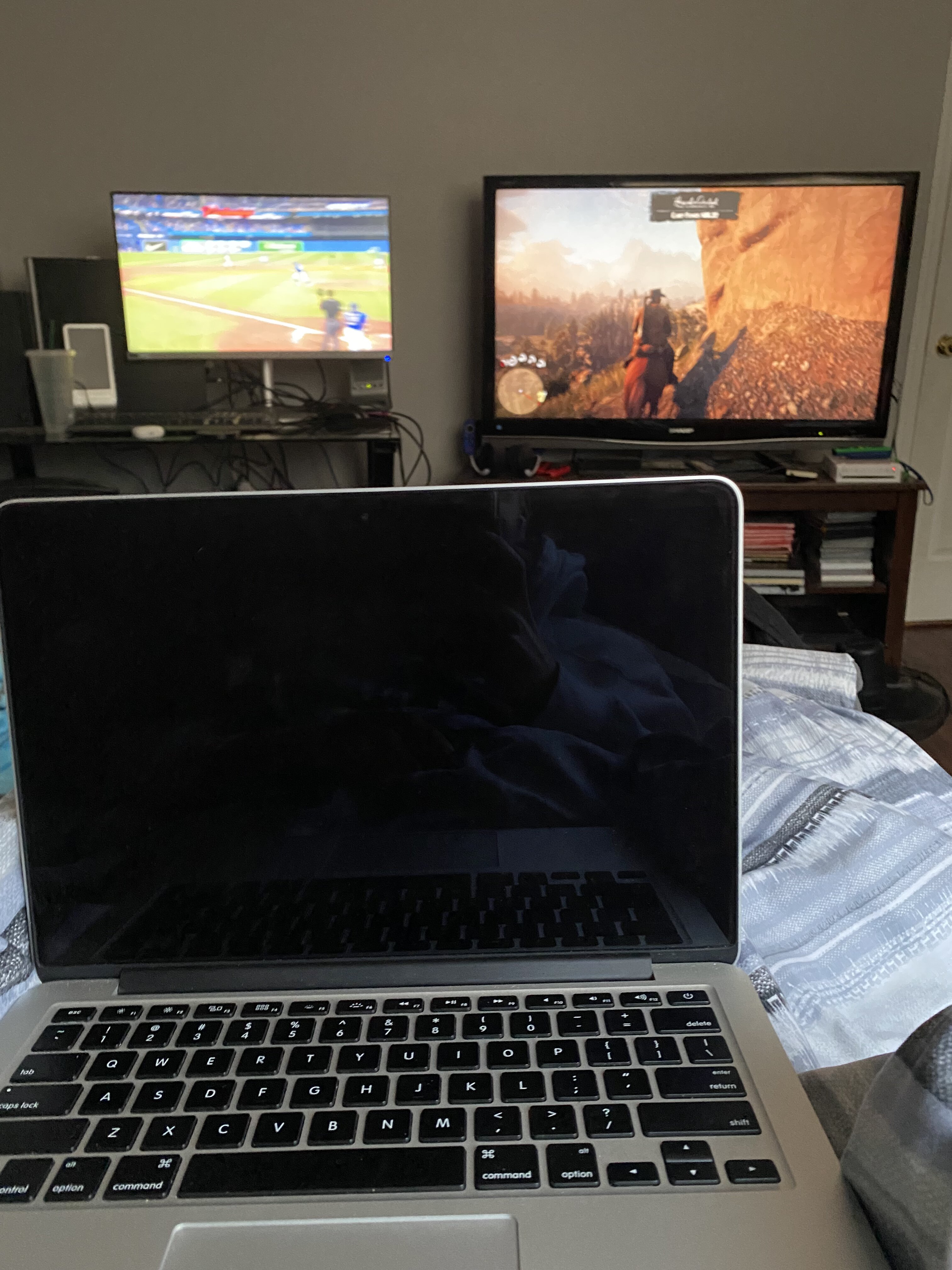 7E63EACB 9D98 4379 BBB7 A6C303B9DBA4