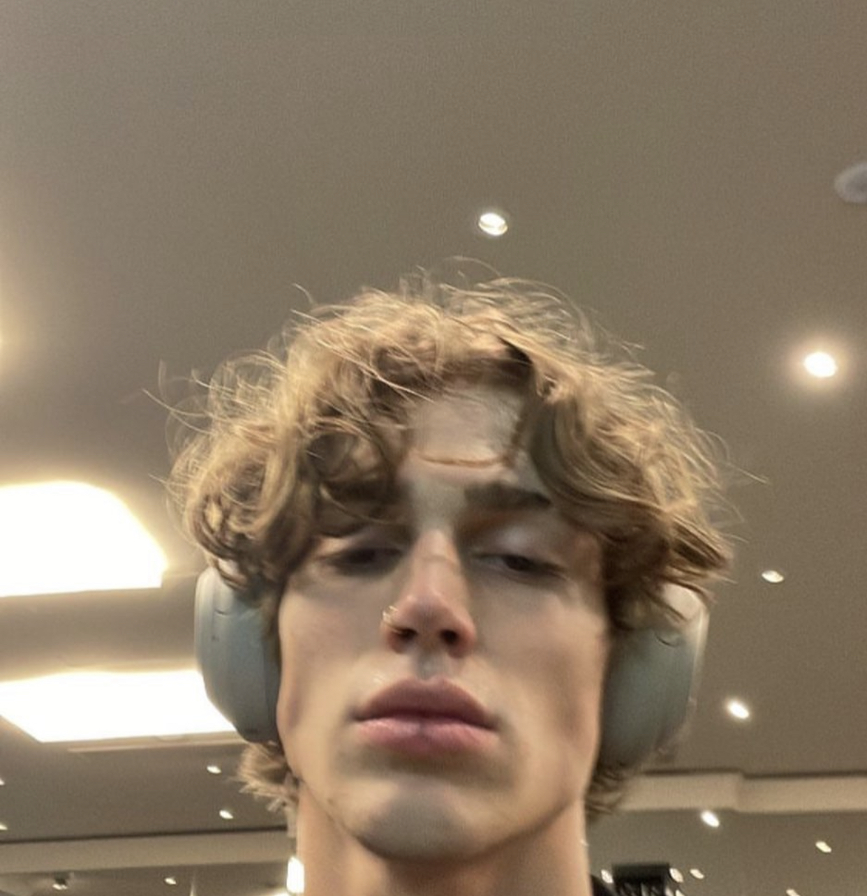 FD67B697 B63C 40F2 802B 1866FEFC158C