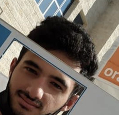 60F51896 0841 488A B4C7 585B43FE6D8C