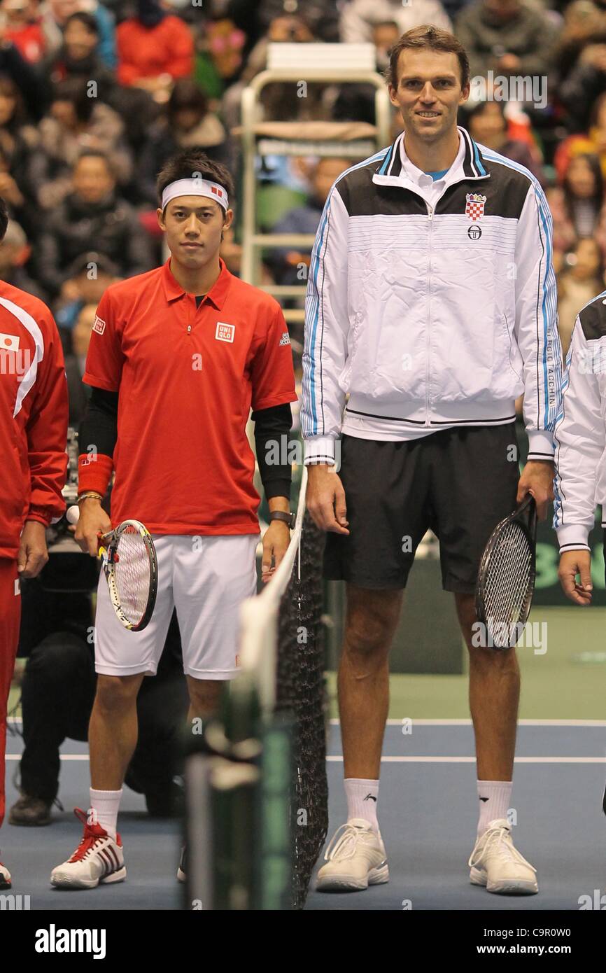 L to r kei nishikori jpn ivo karlovic hrv february 10 2012 tennis C9R0W0