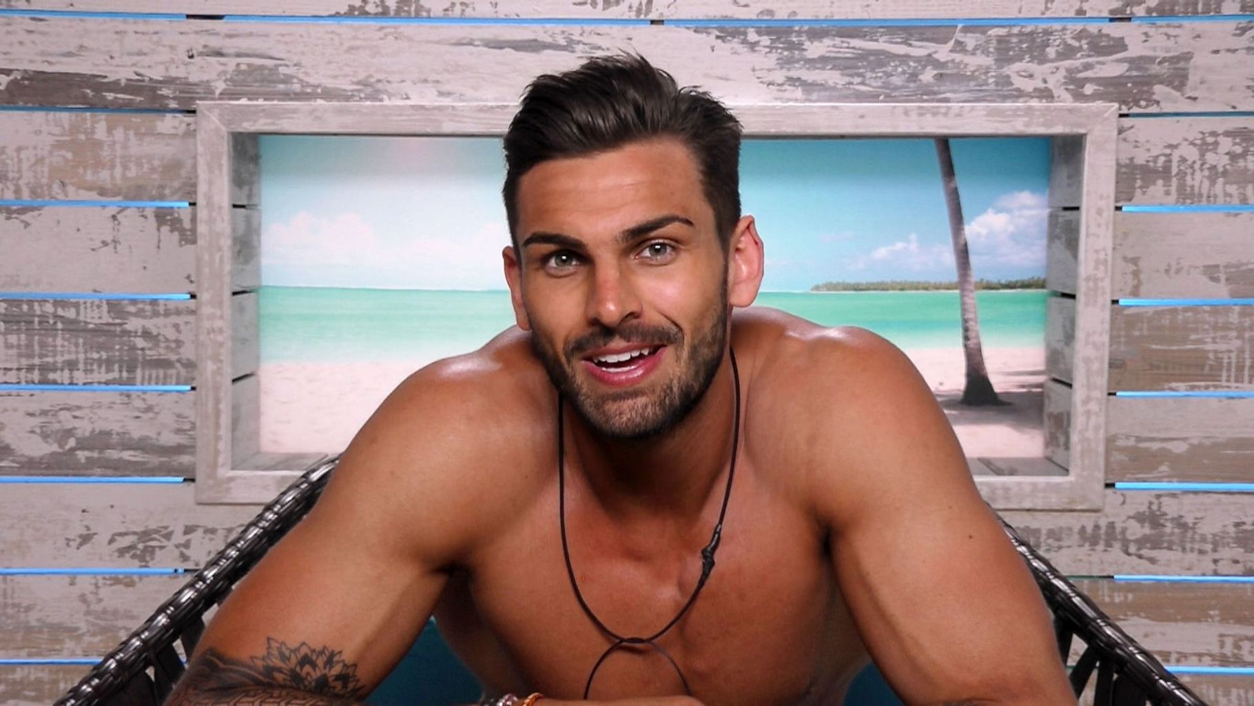 Adam collard love island 8