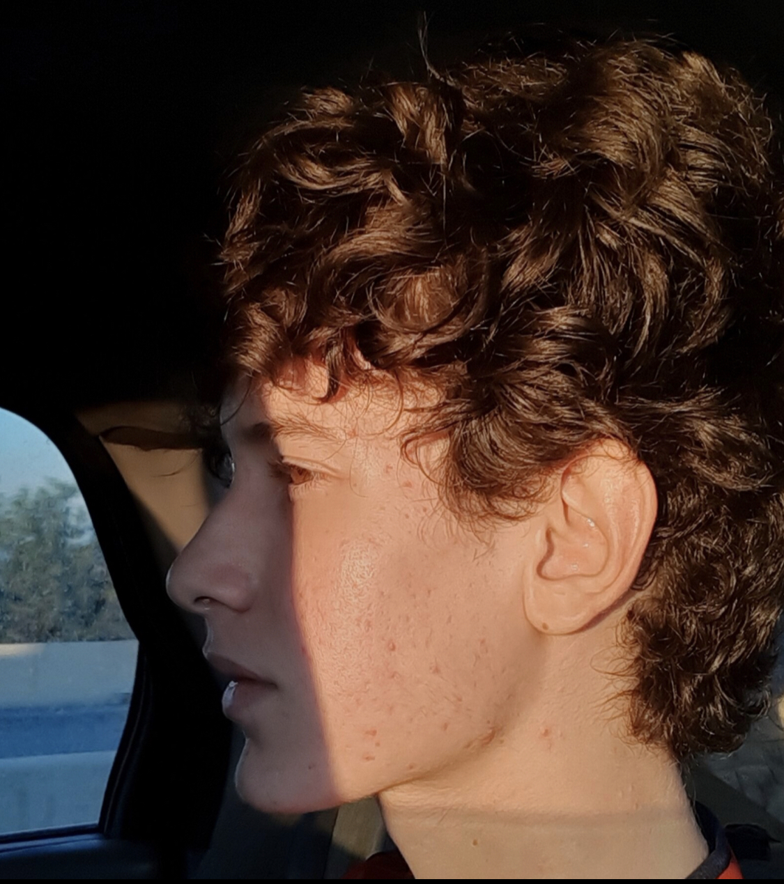 ADF04936 C47D 4B32 8576 16D17DDA2F5F