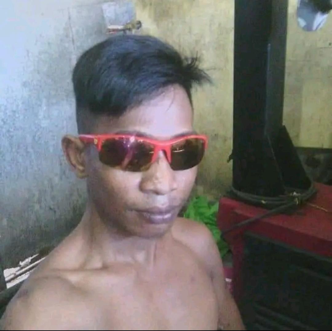 0839E9B9 FC50 45B4 8337 C5913398B0CF