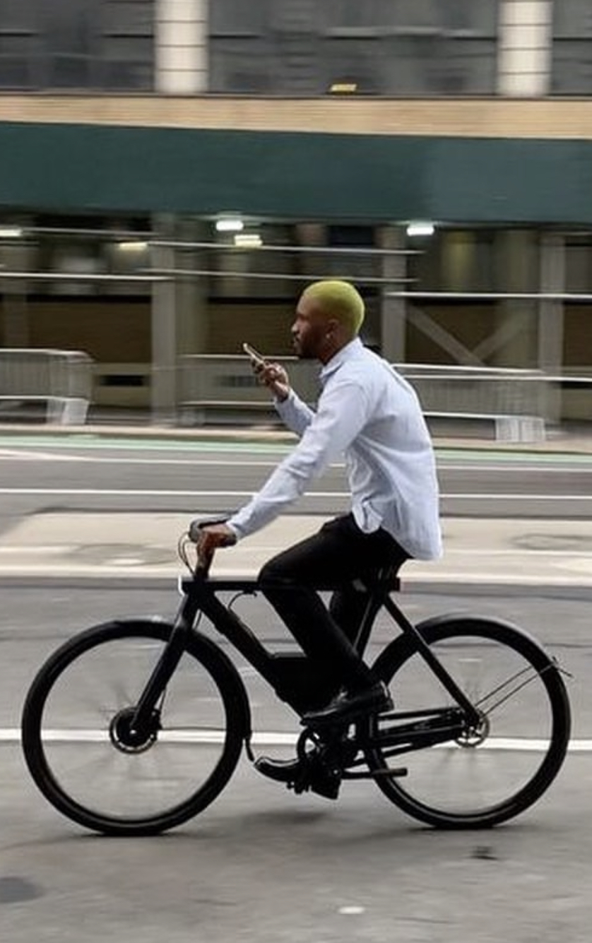 A9782512 28B5 4302 8CDF F4BA977F6171