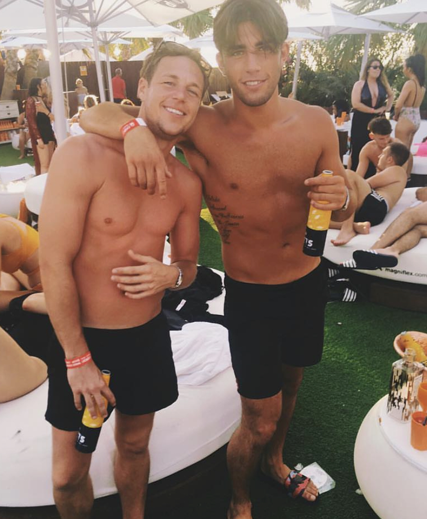 7D4CDD70 0B45 4462 AFEA C2E6DDF9B914