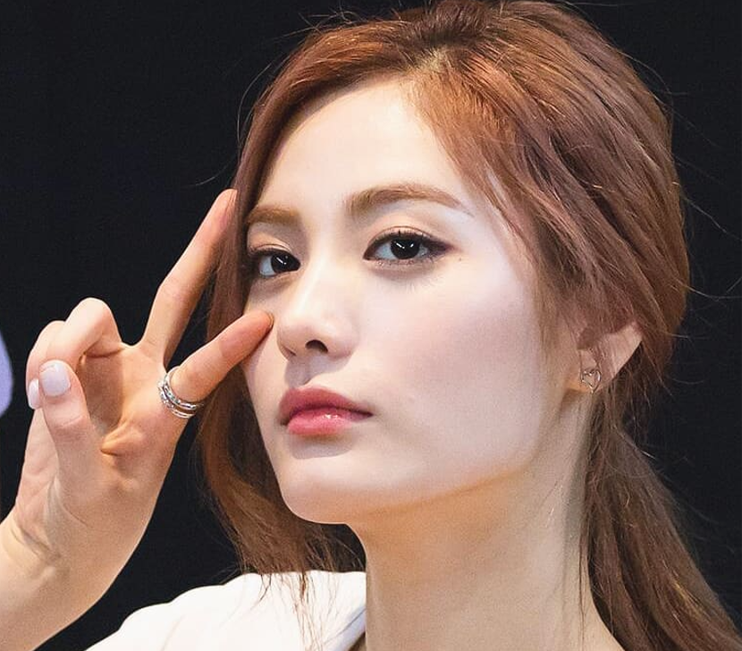 Nana avi 14